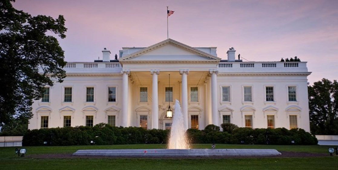 زنگ خطر کرونا بار دیگر در کاخ سفید به صدا درآمد!