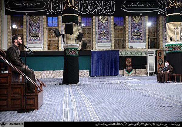 گزارش تصویری / مراسم قرائت زیارت اربعین در حسینیه امام خمینی (ره)
