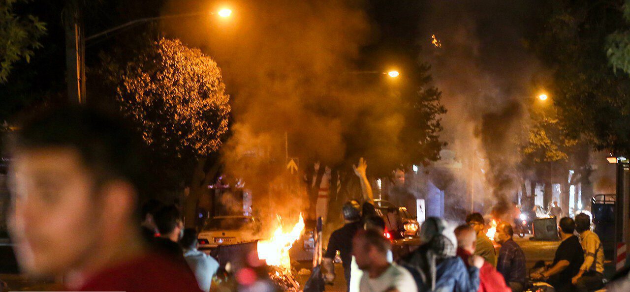 ناآرامی‌های ۱۴۰۱؛ زمینه‌ و پیامدهای روانشناختی