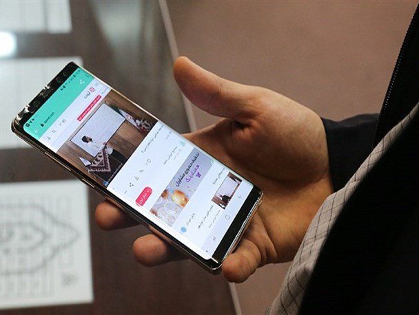طرح تهیه تبلت برای دانش‌آموزان فقیر روی میز مجلس!