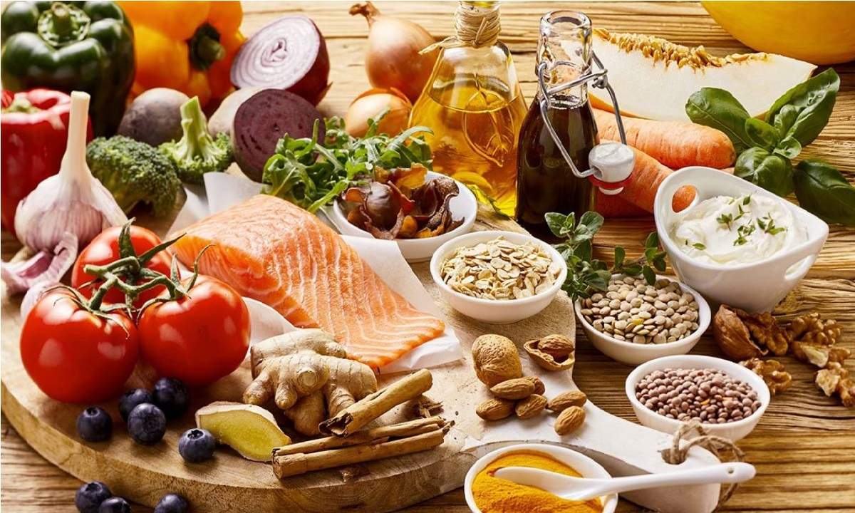 مواد غذایی که موجب کاهش عمر می شوند + اینفوگرافی