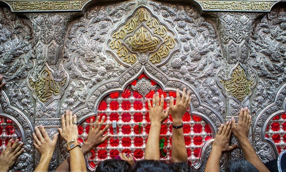 چه اعمالی در شب و روز اربعین می‌توانیم انجام دهیم؟