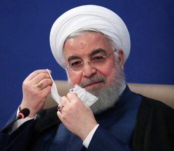 عکس/ماسک عجیب و متفاوت روحانی در جلسه امروز هماهنگی سران قوا