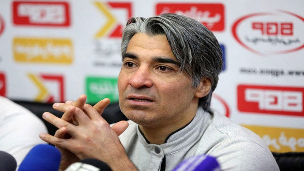 وحید شمسایی نامزد بهترین مربی فوتسال جهان شد