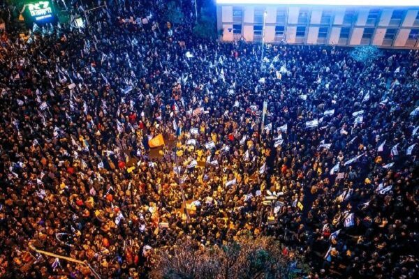 دستورکار سال جدید: زندانی کردن نتانیاهو و بازگشت اسرا!