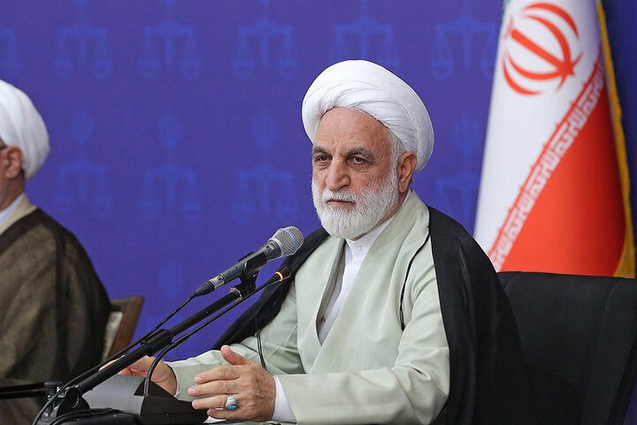 رئیس عدلیه: سالی که گذشت، مبارزه با فساد درون قوه‌ای و برون قوه‌ای را در صدر اولویت‌های کاری خود نشاندیم