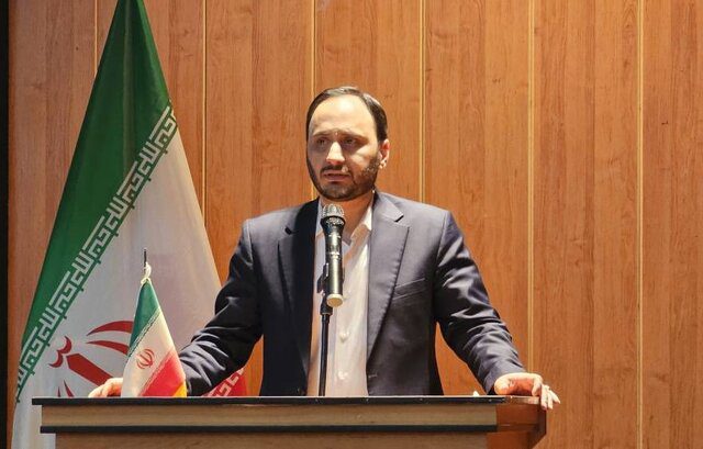 بهادری جهرمی: در انتخابات کسی نباید تماشاچی باشد