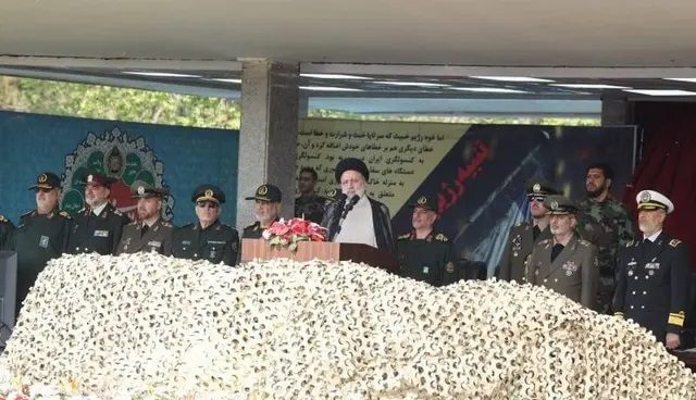 کوچک‌ترین تعرض رژیم صهیونیستی به خاک ایران به برخوردی سهمگین منجر می‌شود/ ارتش در کنار ملت قرار گرفته و برای دفاع از تمامیت ارضی انقلاب اسلامی اقدام می کند