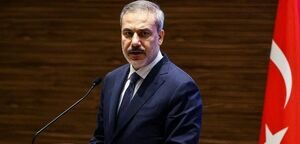 چه زود فراموش کردید آقای فیدان؟!