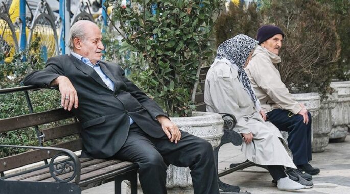 عقبگرد دولت از اجرای قانون جوانی جمعیت