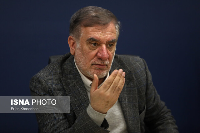 در مذاکره با امریکا راهبرد تعهد در برابر تعهد و اقدام در برابر اقدام را پیش ببریم