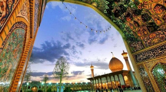 شاهچراغ(ع)، چراغی که هرگز خاموش نمی‌شود؛ روایتی از آسمانی‌ترین نور زمینی