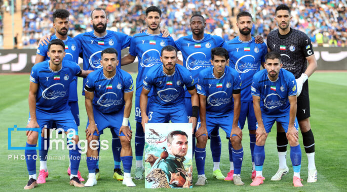عکس/لیگ برتر فوتبال – استقلال و آلومینیوم