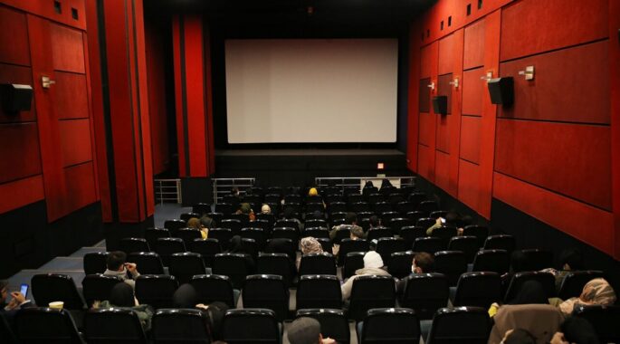 باید ۱۲۰۰ سینمای دیگر بسازیم