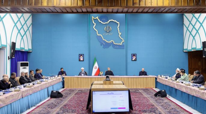 پرده برداری از اشتباه مهلک شورای عالی فضای مجازی در رفع فیلتر واتساپ و گوگل پلی/ آدرس غلط اصلاح طلب ها در ماجرای فیلترینگ!