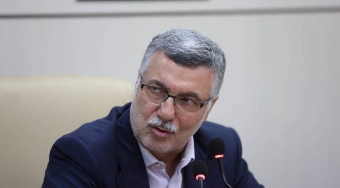 گزارش ظفرقندی از اقدامات وزارت بهداشت در حادثه انفجار بندرعباس/ ۱۹۹ عمل جراحی در عرض ۲۴ ساعت
