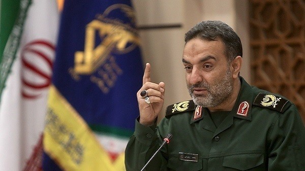 موظفیم تهدیدات متوجه انقلاب را به فرصت تبدیل کنیم