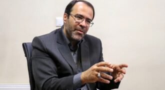 عضو کمیسیون اقتصادی مجلس شورای اسلامی: ضرورت ورود عالمانه مجلس در مسائل کشور / پشتیبانی مردم از میدان و تاب‌آوری آنان نیازمند حل مسائل اقتصادی است