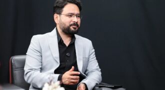 8 درس از عاشورا در اندیشه رهبر شهید انقلاب اسلامی آیت‌الله سیدعلی خامنه‌ای