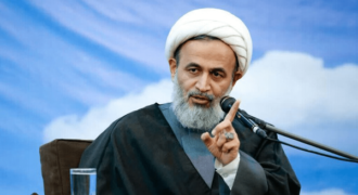 پاسخ سنگین پناهیان به حسن روحانی/ «عملیات روانی» برای سازش با دشمن