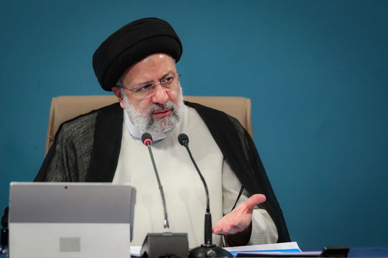 رئیسی: از پیگیری حقوق مردم کوتاه نخواهیم آمد/ماموریت به وزرای خارجه و نیرو برای پیگیری حقابه هیرمند