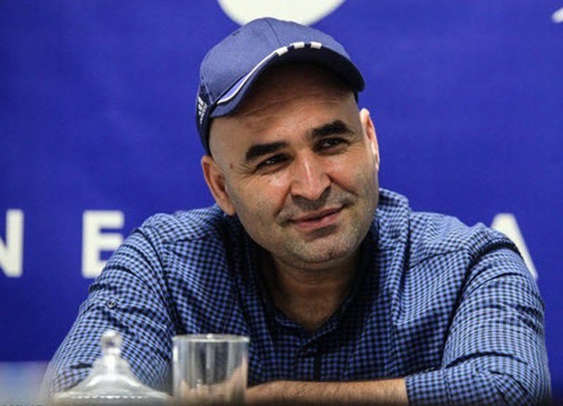 در هر شرایطی باید تیم ملی کشورمان را تشویق کنیم
