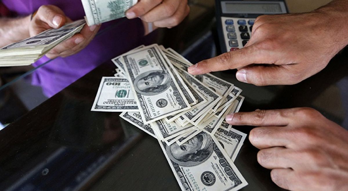 قیمت دلار و یورو امروز یکم خرداد ۱۴۰۲ در مرکز مبادله و صرافی‌ها